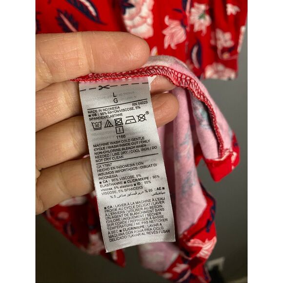 Old Navy Women's Red Long Sleeve Floral Pattern Dress Size Large NWOT - Picture 5 of 6